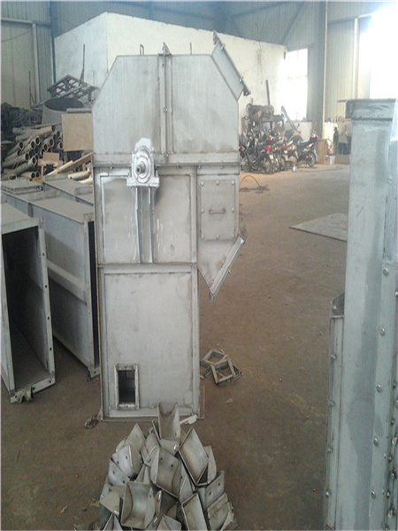 食品級不銹鋼垂直提升機(jī)