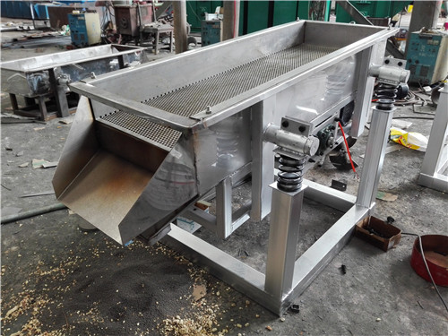 不銹鋼紅薯渣振動篩分機(jī)