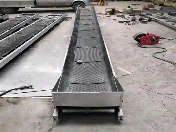 養(yǎng)殖場飼料皮帶輸送機(jī)